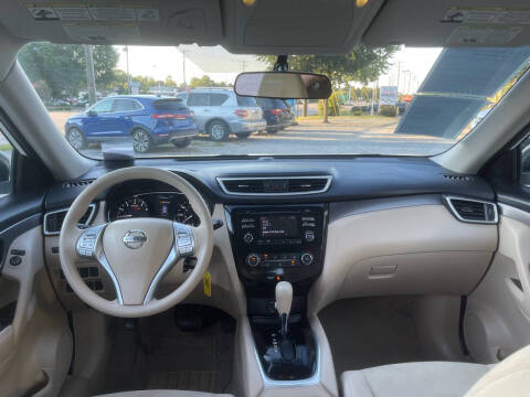 2014 Nissan Rogue S