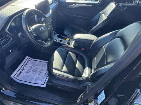 2024 Ford Escape Platinum