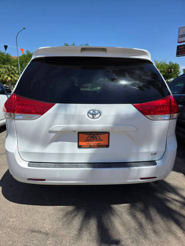 2014 Toyota Sienna