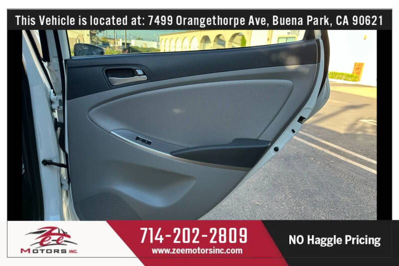 2016 Hyundai Accent SE