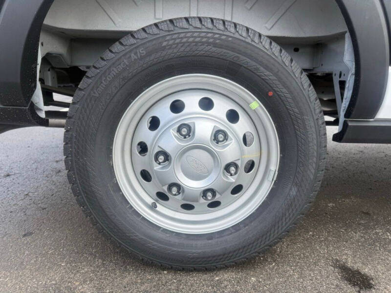 2026 Ford Transit 250