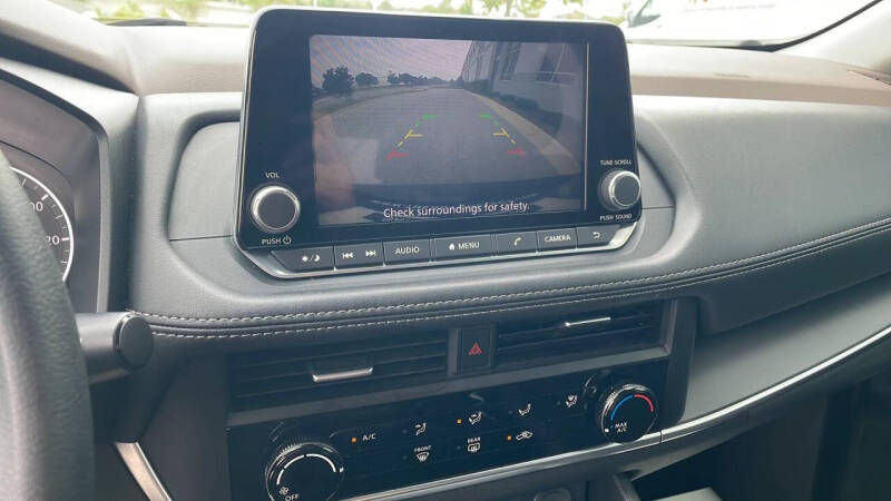 2023 Nissan Rogue S