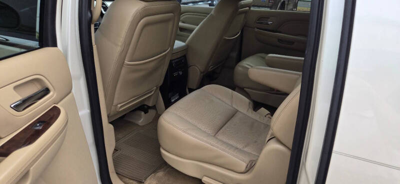 2013 Cadillac Escalade ESV Luxury