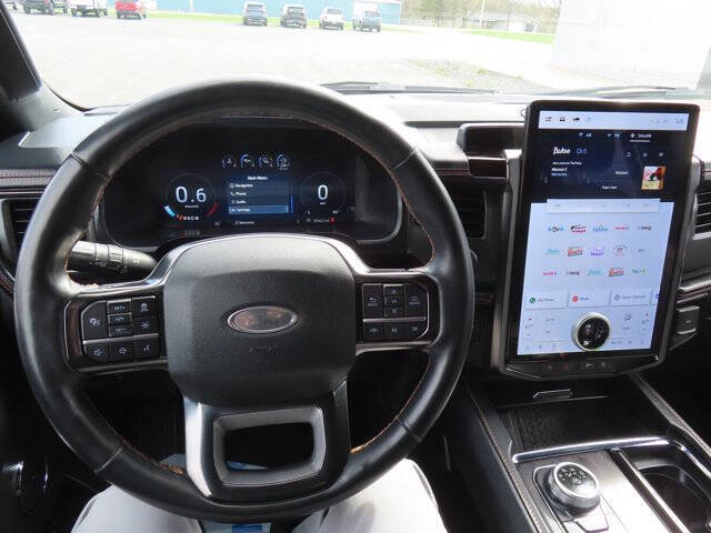 2023 Ford Expedition MAX Platinum
