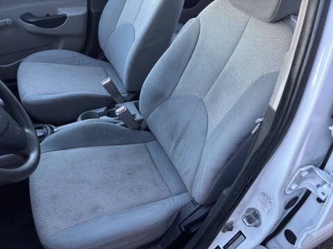 2011 Hyundai Accent GLS