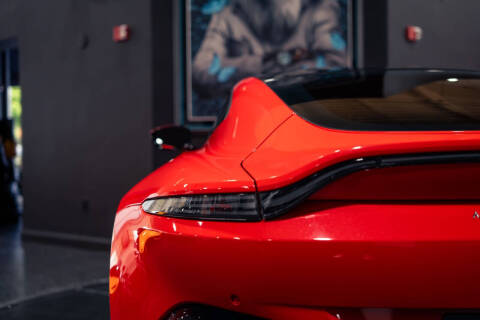2020 Aston Martin Vantage