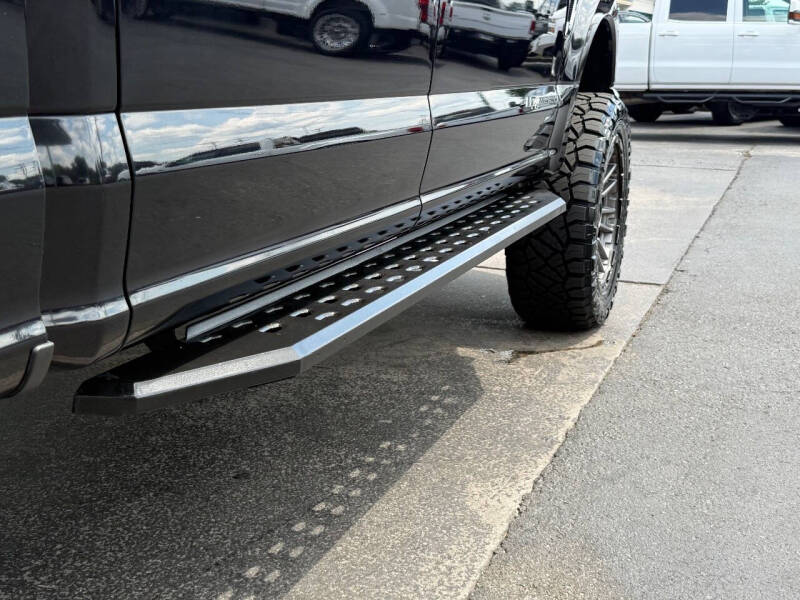 2022 Ford F-350 Super Duty Lariat