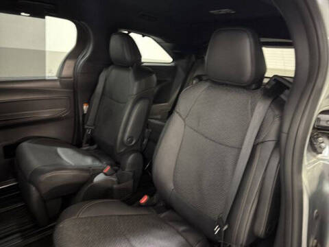 2025 Toyota Sienna Limited 7-Passenger
