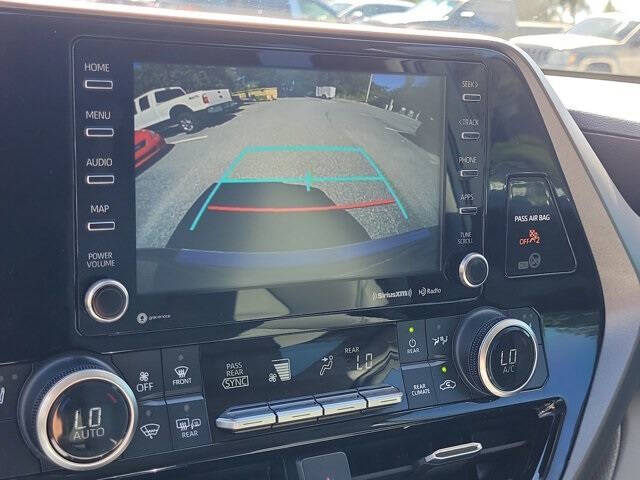 2020 Toyota Highlander Hybrid XLE