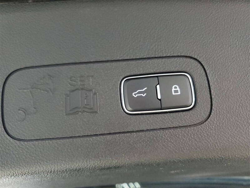 2023 Lincoln Aviator Livery