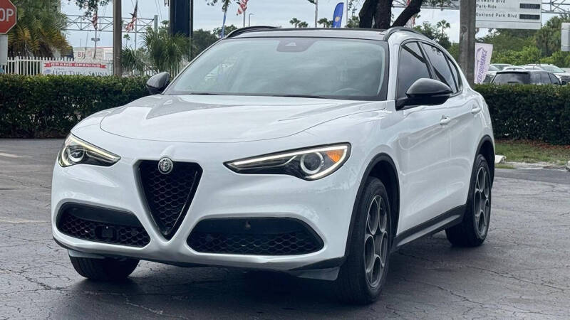 2021 Alfa Romeo Stelvio Sprint