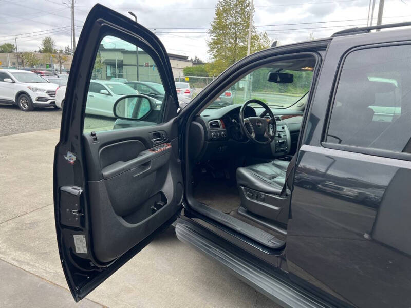 2012 GMC Yukon XL SLT