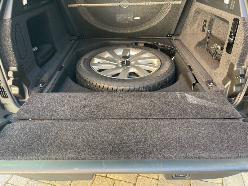 2023 Land Rover Range Rover P400 SE