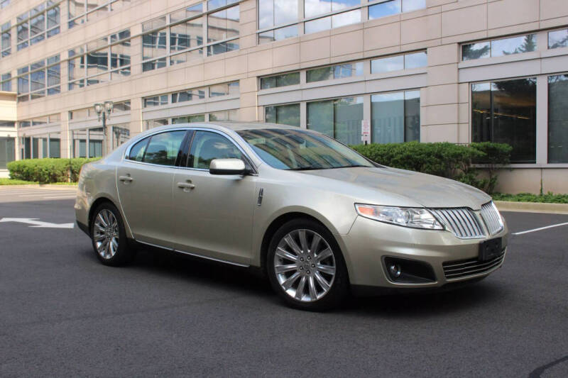 2011 Lincoln MKS