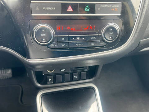 2019 Mitsubishi Outlander