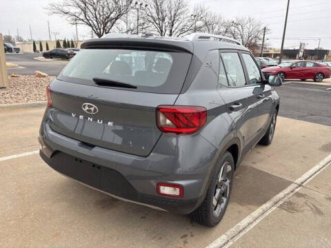 2025 Hyundai Venue SEL