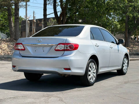 2012 Toyota Corolla LE