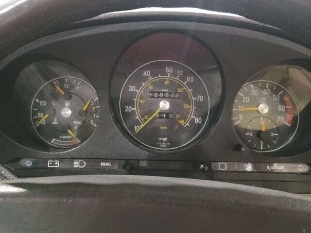 1982 Mercedes-Benz 380-Class 12