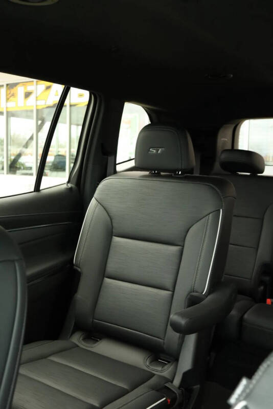2025 Buick Enclave Sport Touring