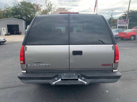 1999 GMC Suburban K1500 SLE