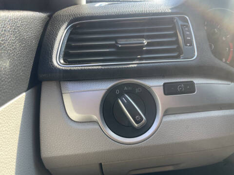 2018 Volkswagen Passat 2.0T S