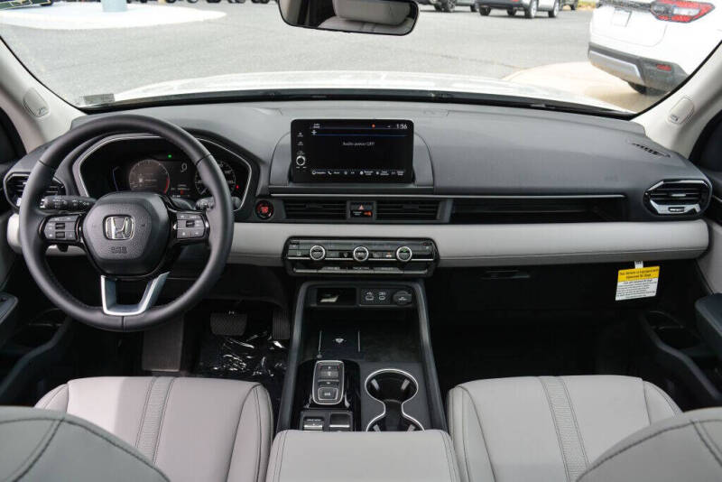 2025 Honda Pilot Touring+