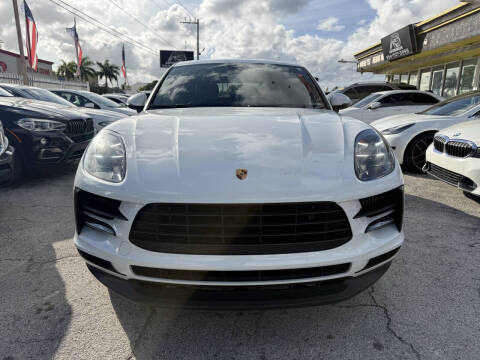 2020 Porsche Macan S