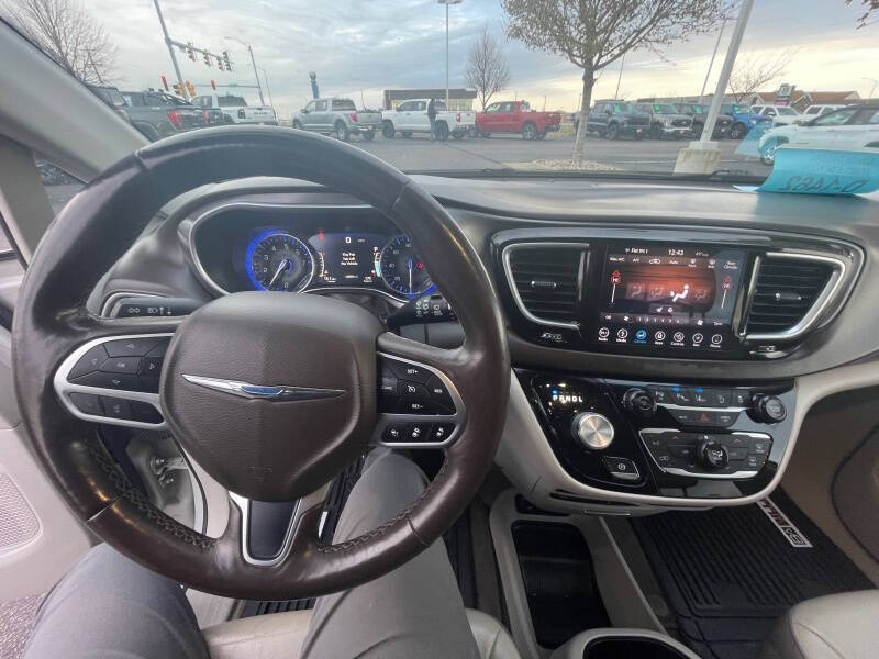 2019 Chrysler Pacifica Touring L Plus