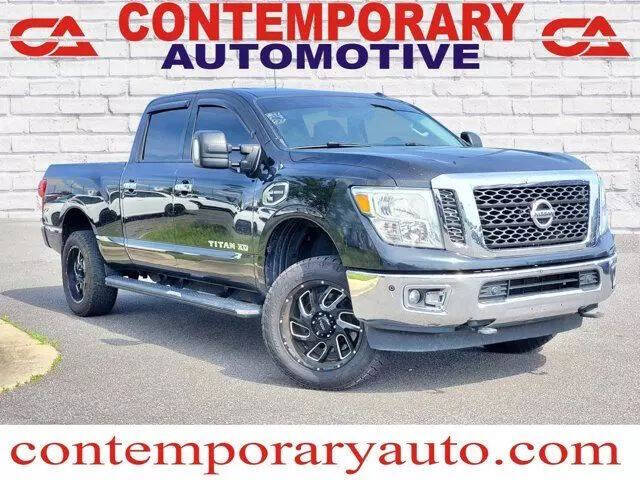 2016 Nissan Titan XD SV's photo