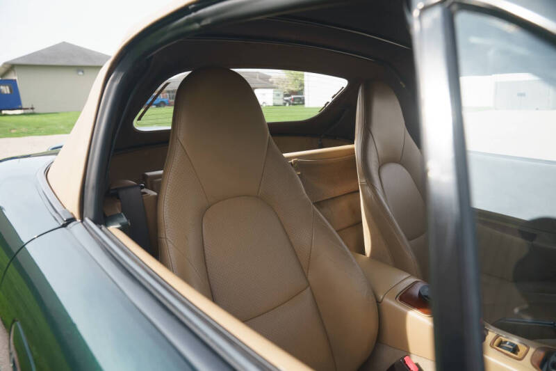 2002 Mazda MX-5 Miata LS