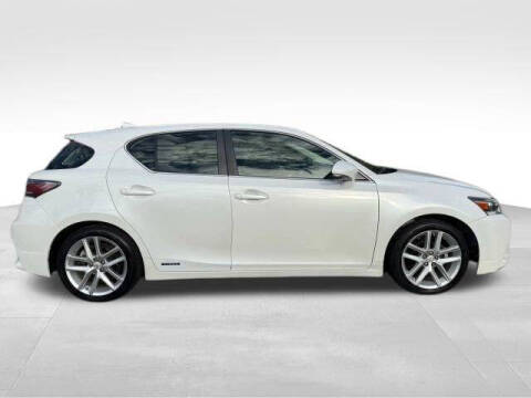 2014 Lexus CT 200h