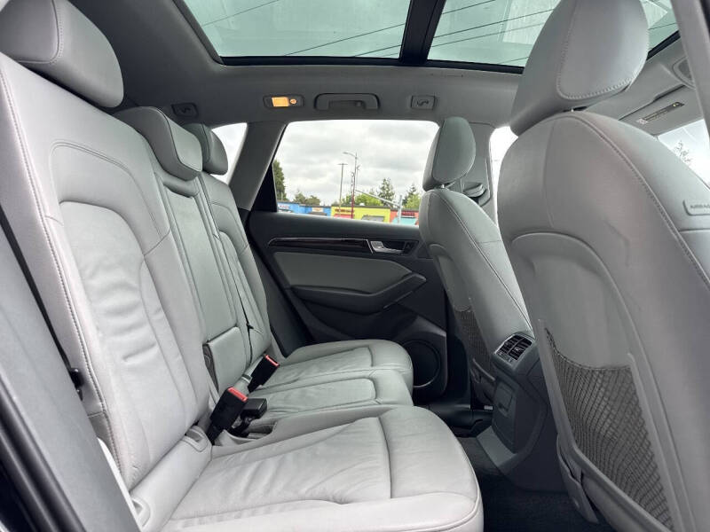 2016 Audi Q5 2.0T quattro Premium Plus
