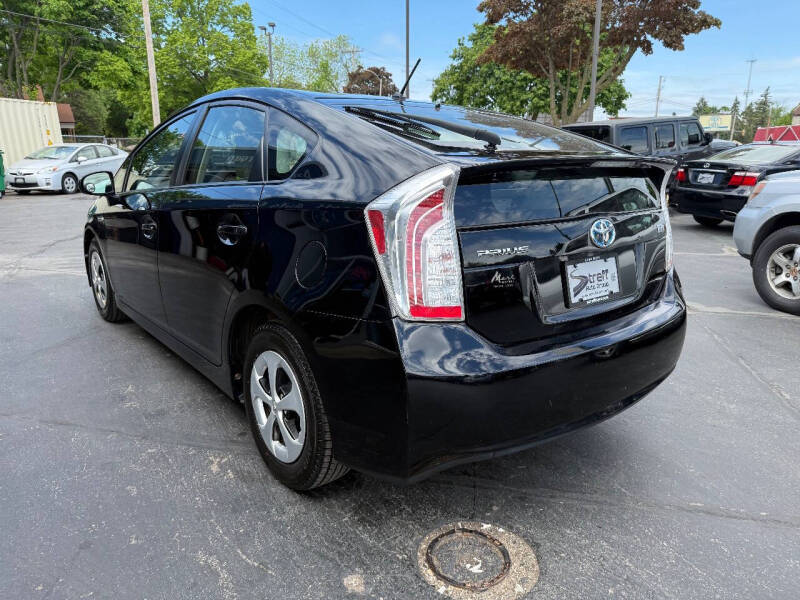 2013 Toyota Prius One