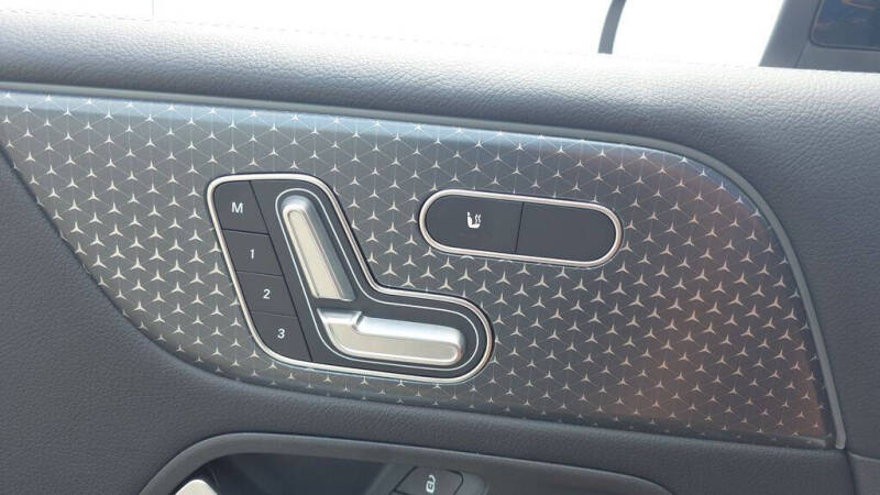 2025 Mercedes-Benz GLB GLB 250