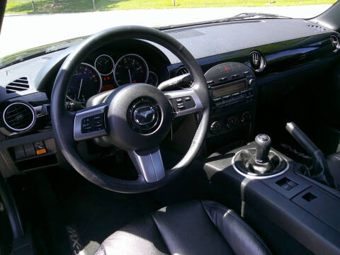 2006 Mazda MX-5 Miata Sport