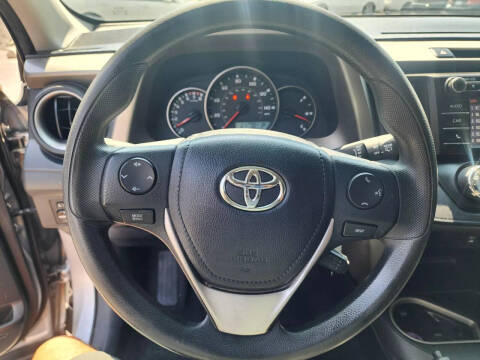 2016 Toyota RAV4 LE