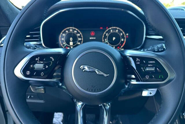 2026 Jaguar F-PACE P250 R-Dynamic S