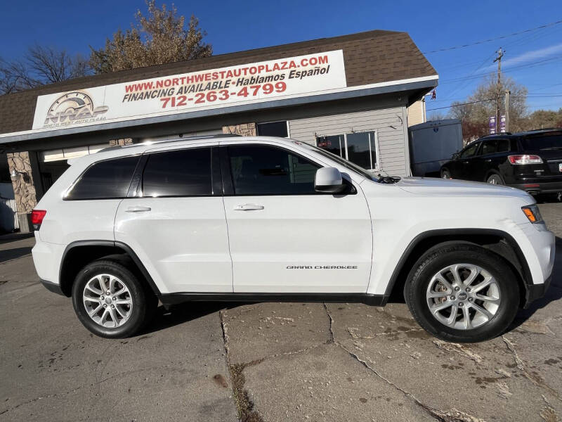 2015 Jeep Grand Cherokee Laredo E's photo