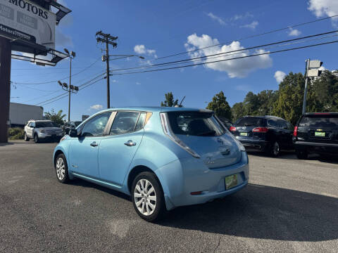 2015 Nissan LEAF SV