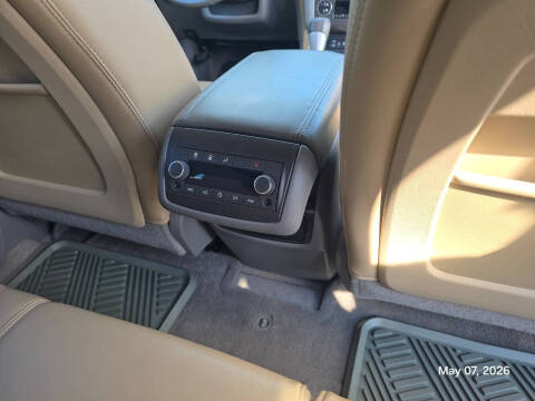2011 Chevrolet Traverse LT