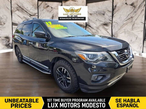 2017 Nissan Pathfinder Platinum