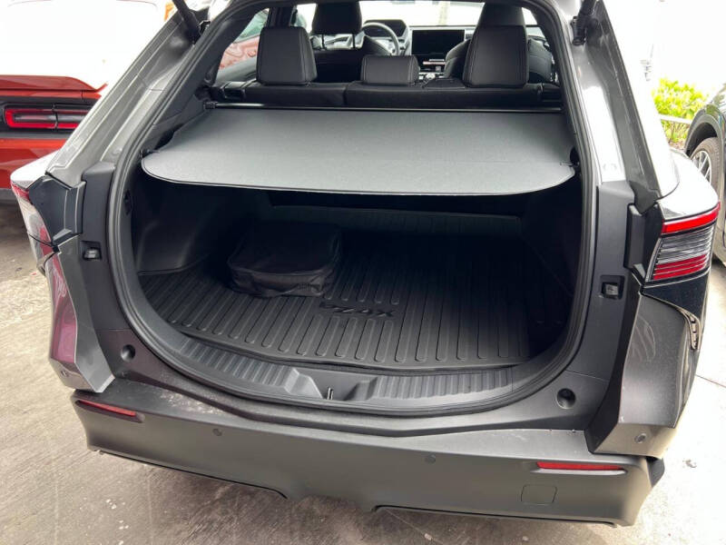 2024 Toyota bZ4X XLE