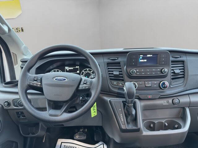 2025 Ford Transit 250