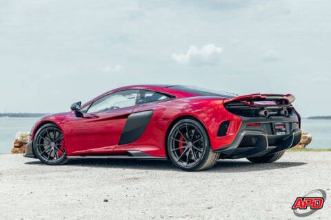 2016 McLaren 675LT