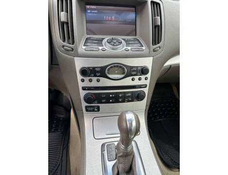 2009 Infiniti G37 Sedan x