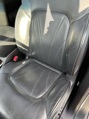 2017 Infiniti QX80 Signature Edition