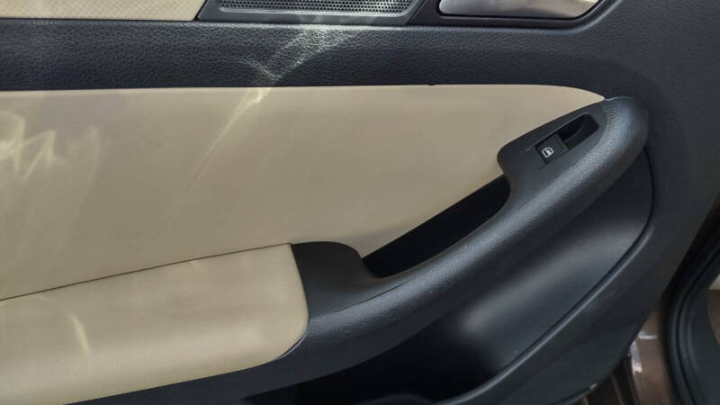 2012 Volkswagen Jetta SE