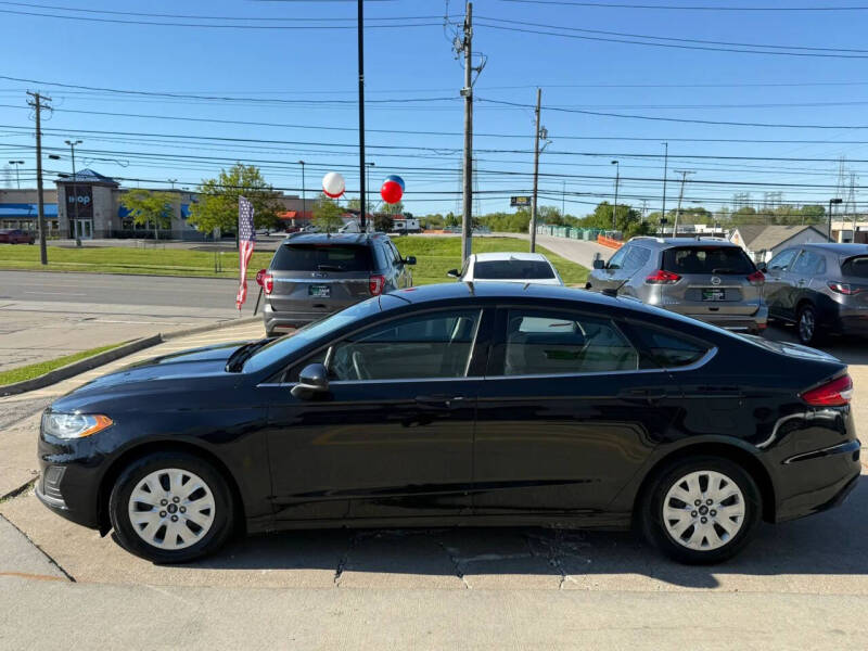 2019 Ford Fusion S