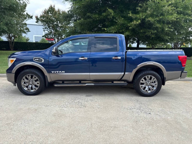 2017 Nissan Titan S