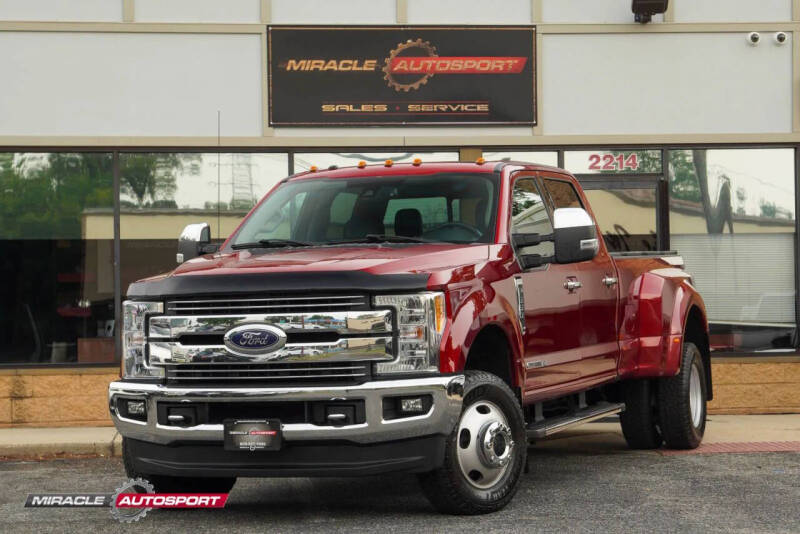 2017 Ford F-350 Super Duty Lariat